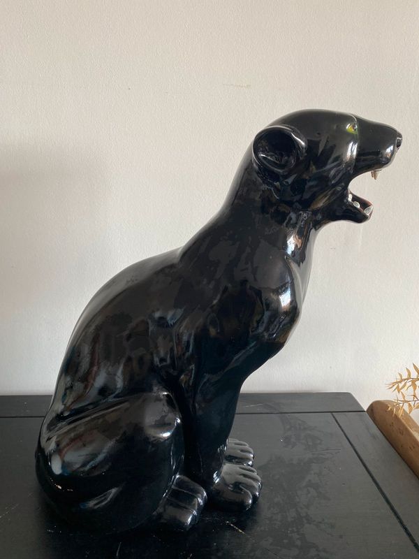 Panthère assise noire vintage