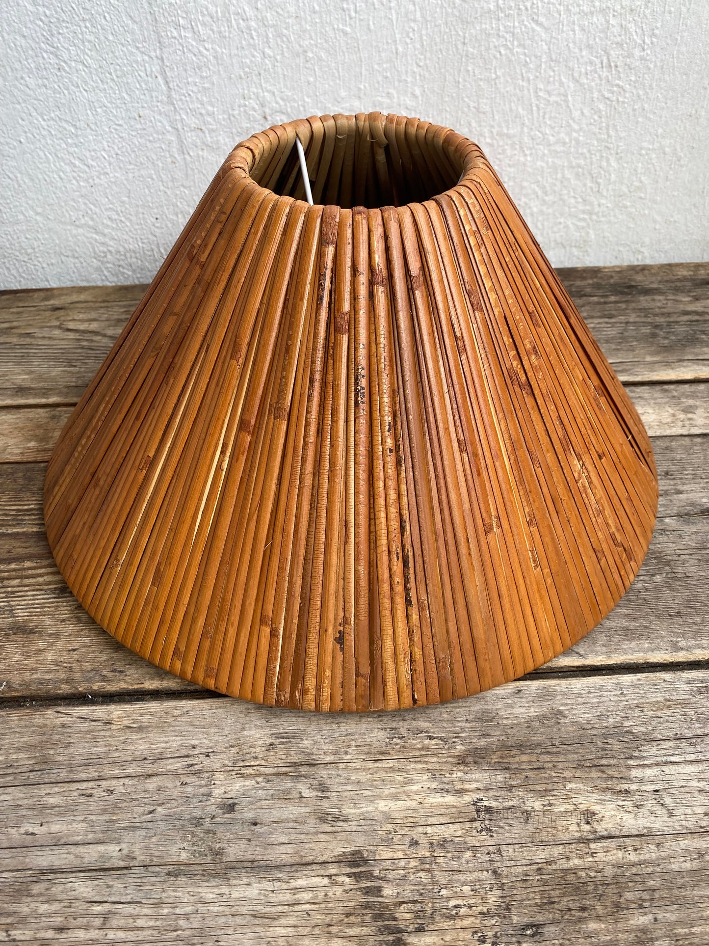 Suspension en osier vintage