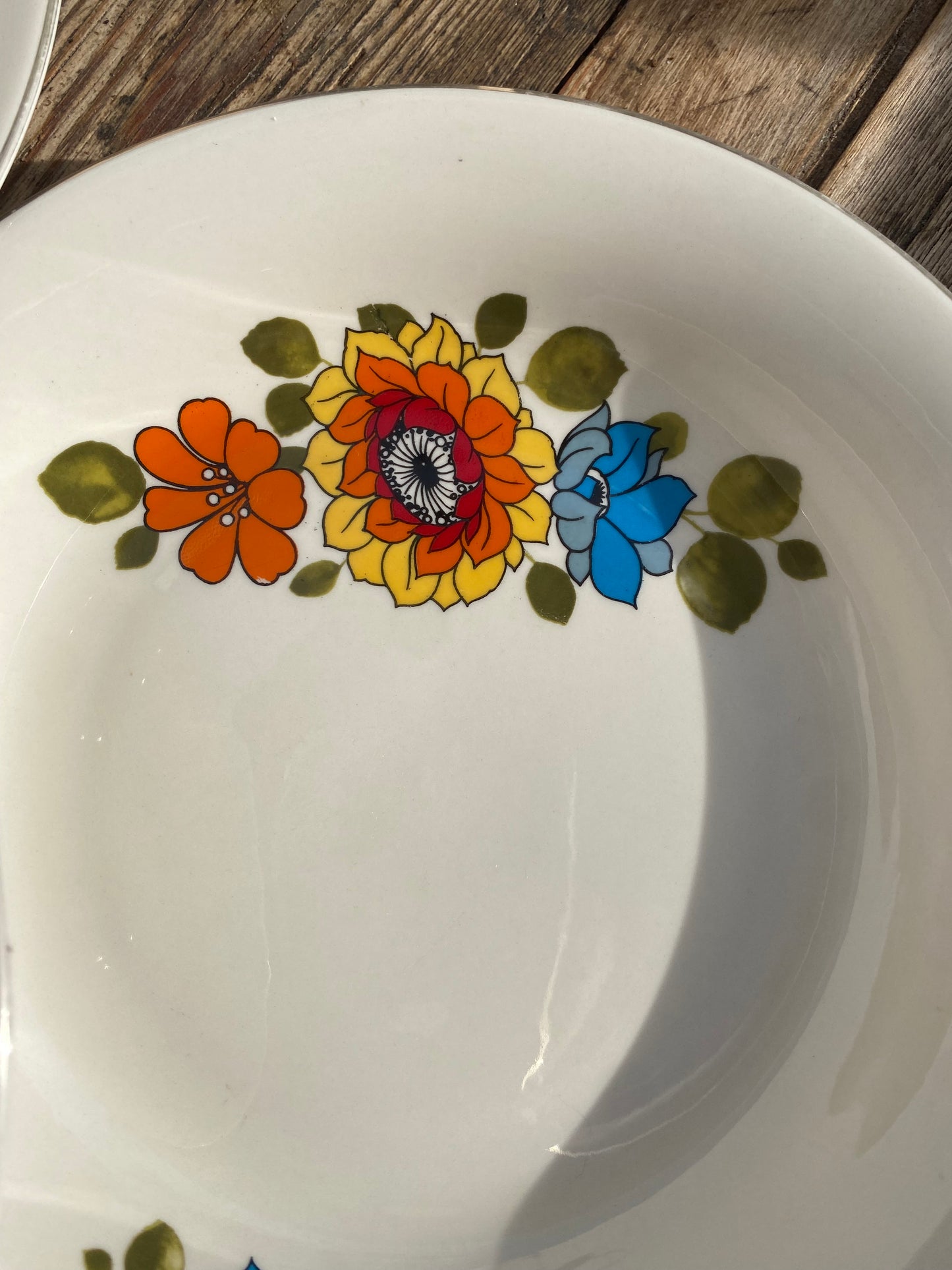 Assiettes italiennes vintage florales Tognana