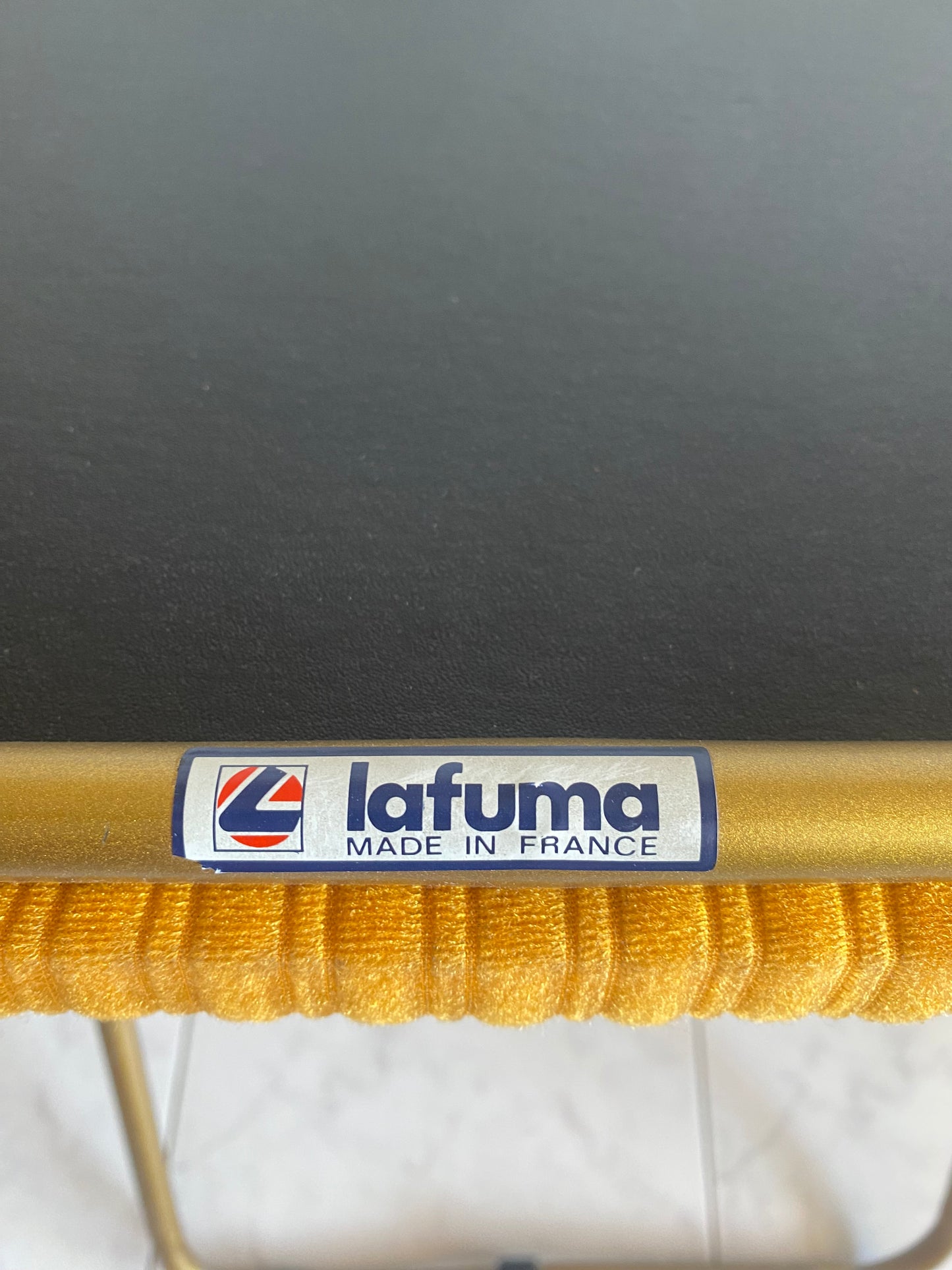 Paire de chaises pliantes Lafuma moutarde
