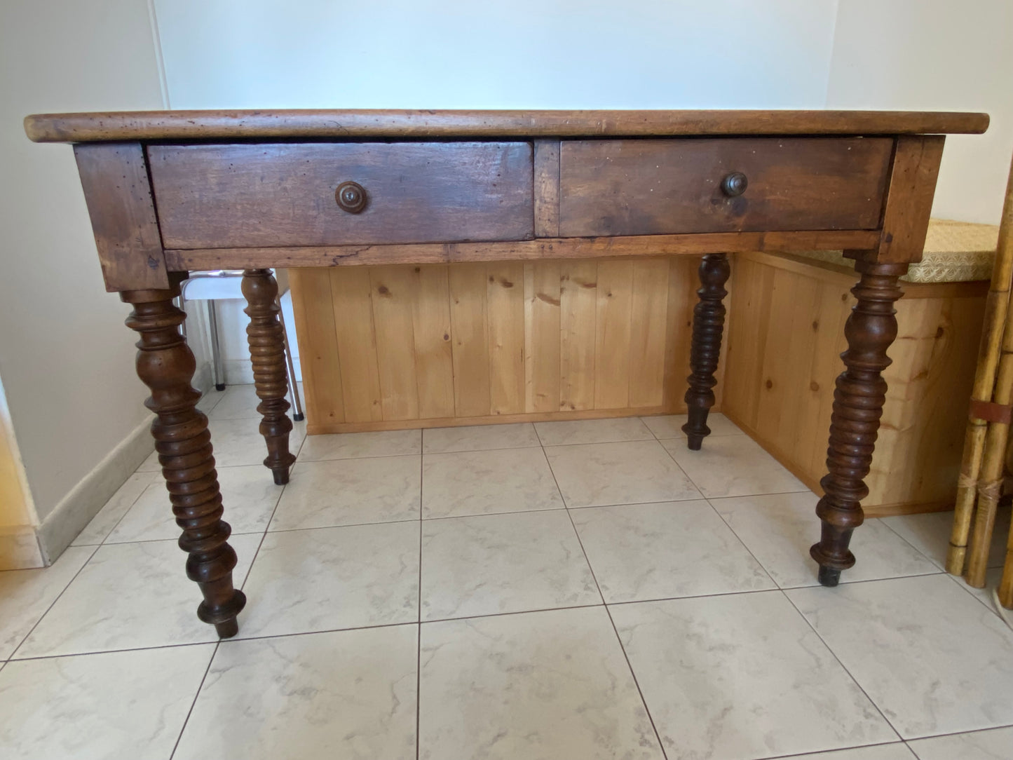 Table de ferme pieds tournés