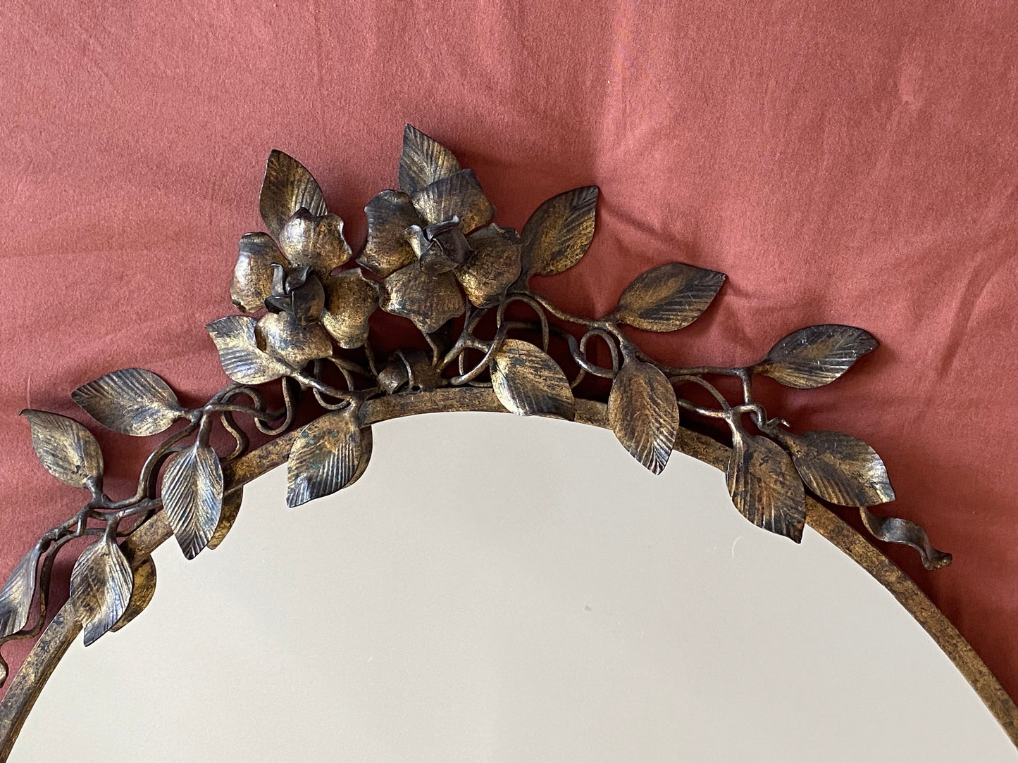 Miroir ovale en bronze