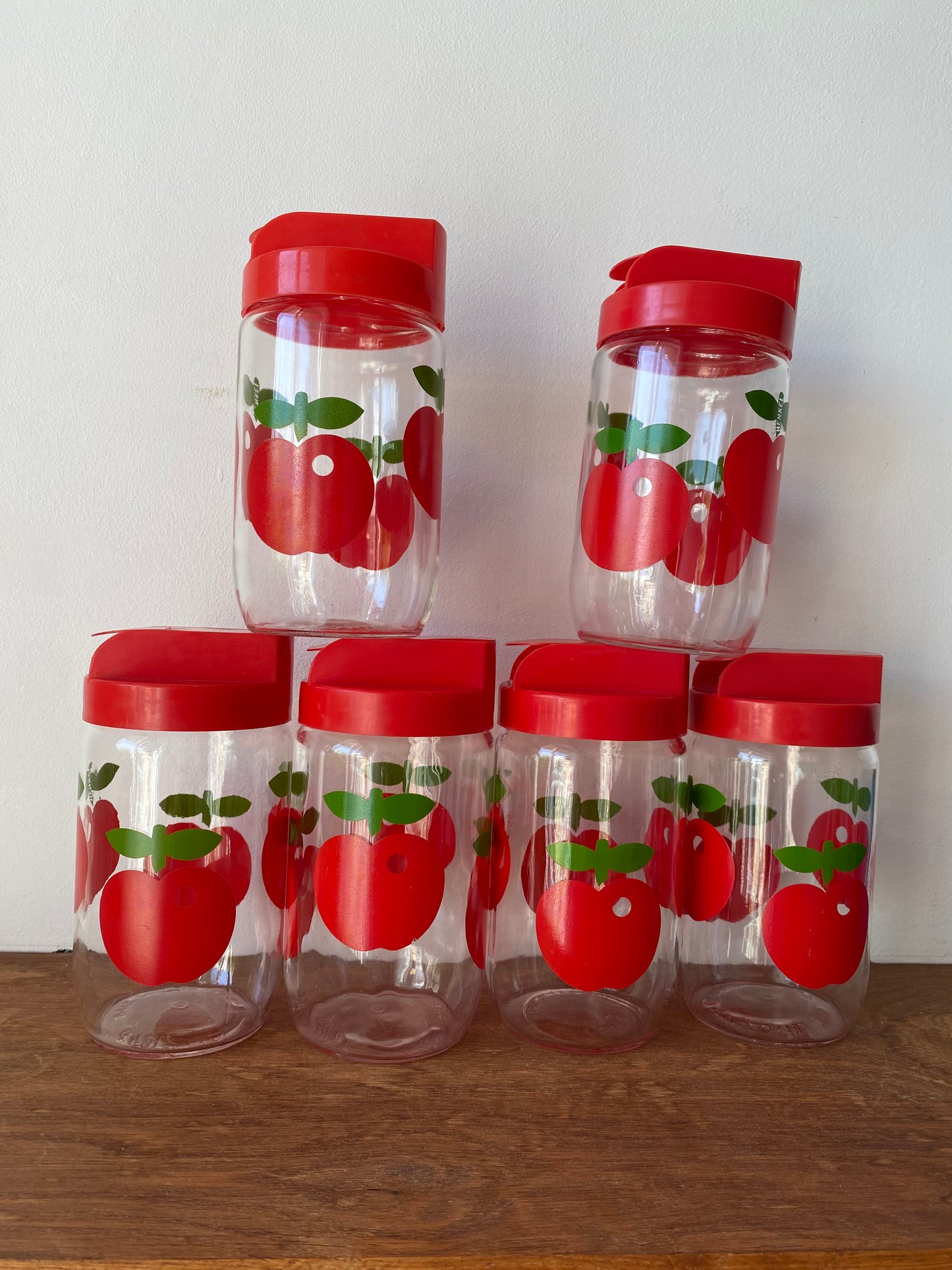 Lot de pots verseurs Henkel vintage