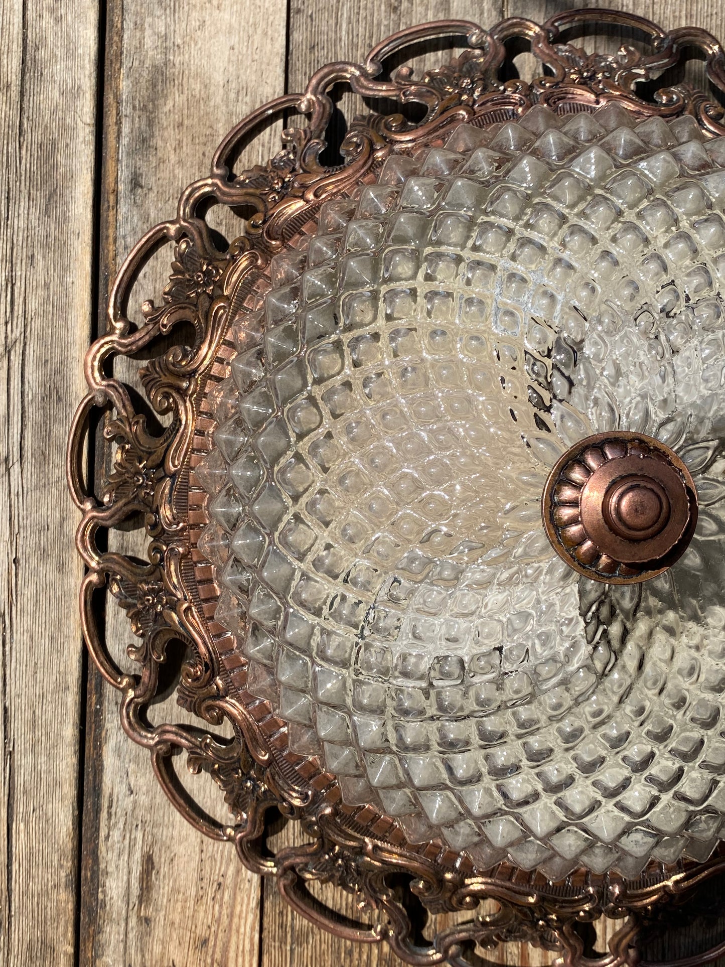 Plafonnier vintage en verre ciselé et bronze