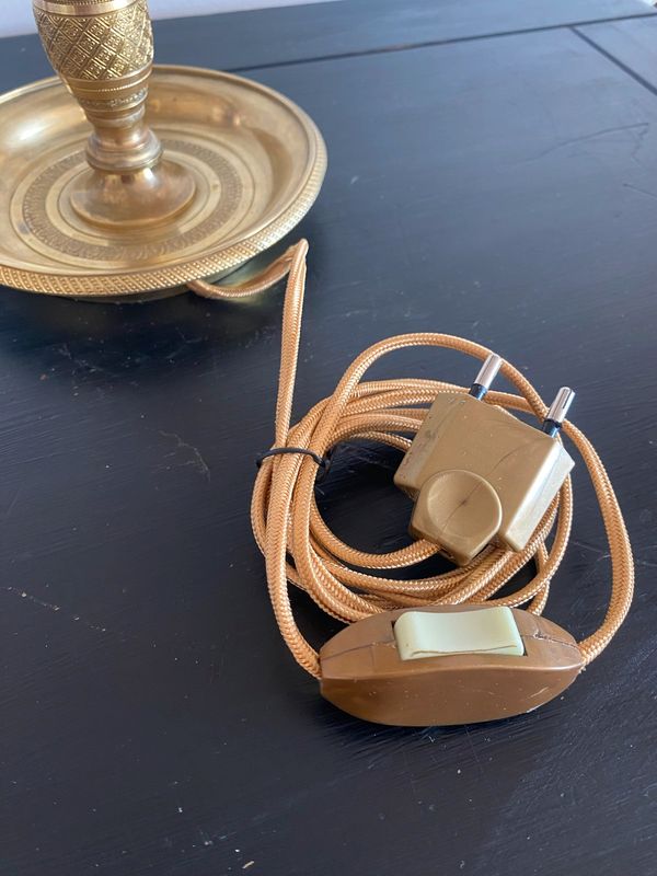 Lampe Bouillotte style empirique