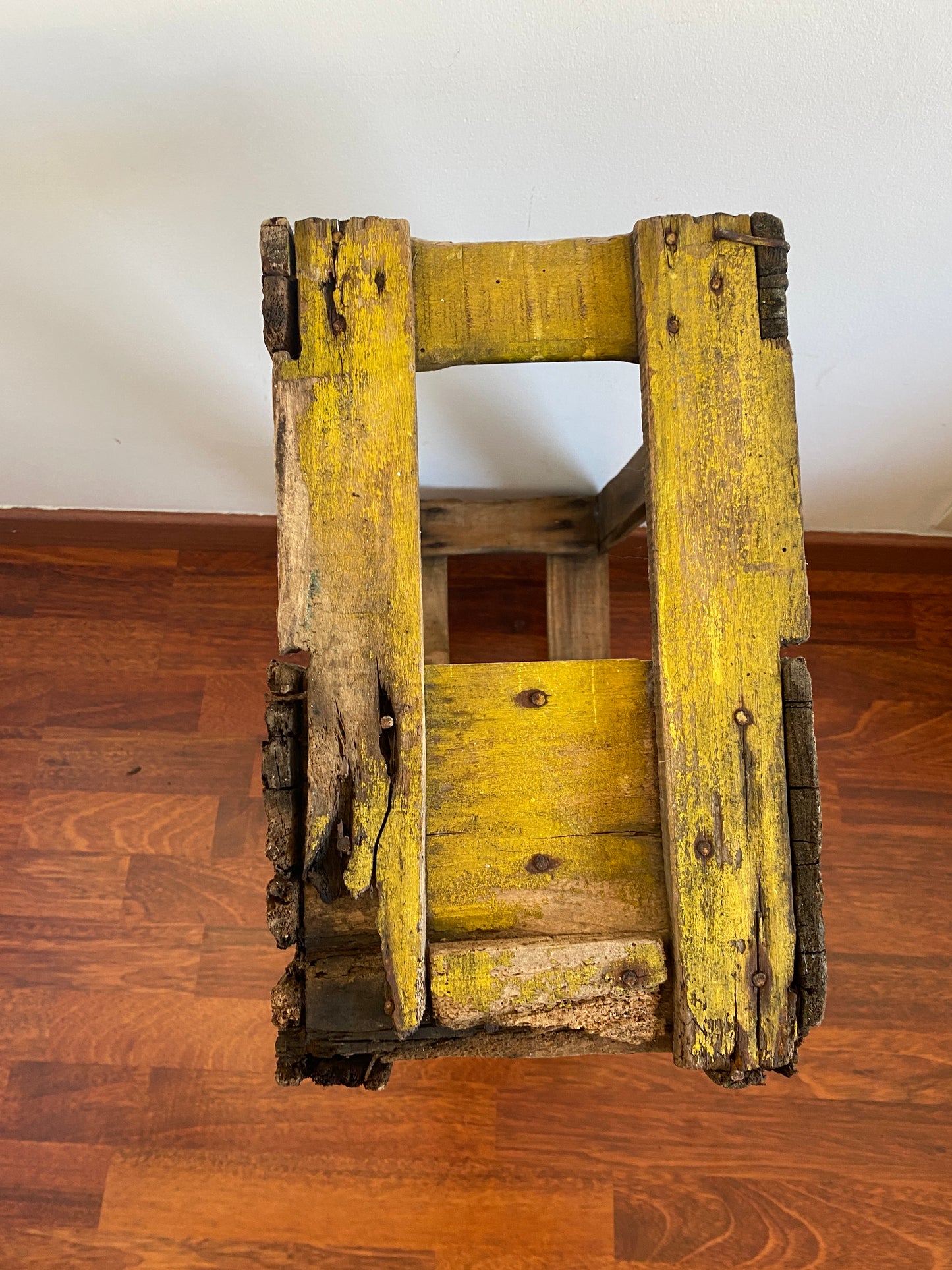 Porte bouteilles en bois vintage