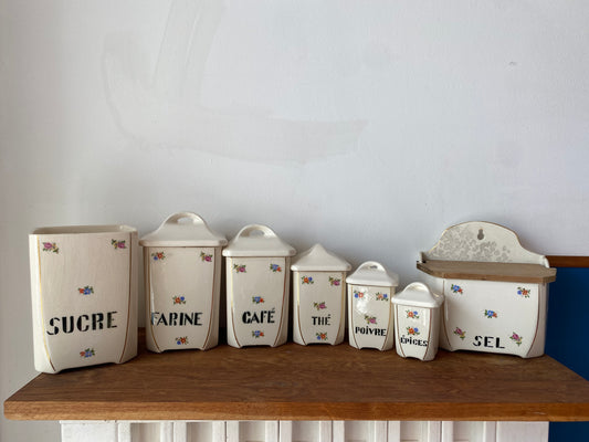 Ensemble de pots à condiments demi porcelaine