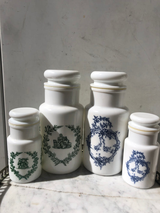 Pots d'apothicaire en opaline