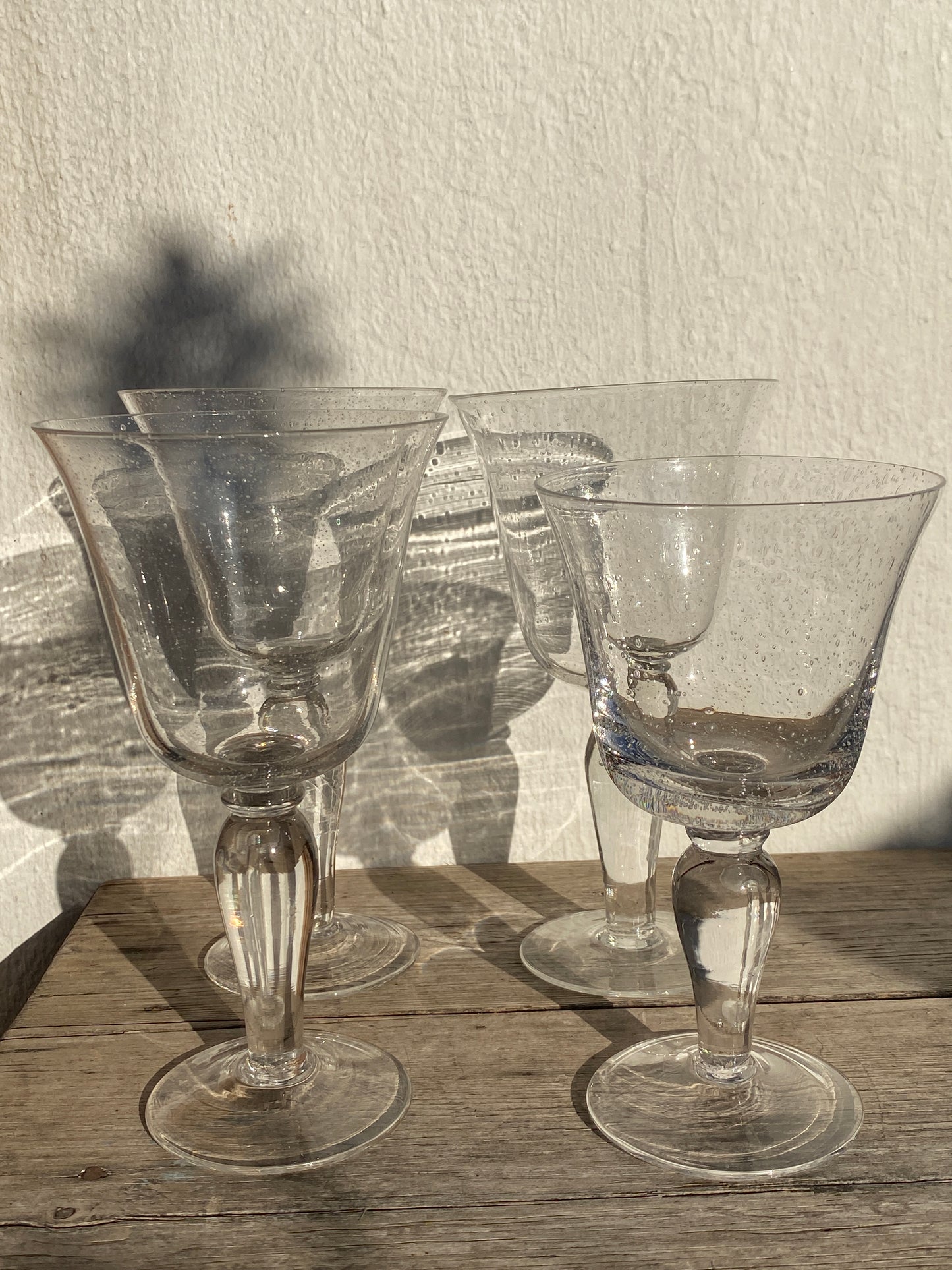 Verres à pieds bullés