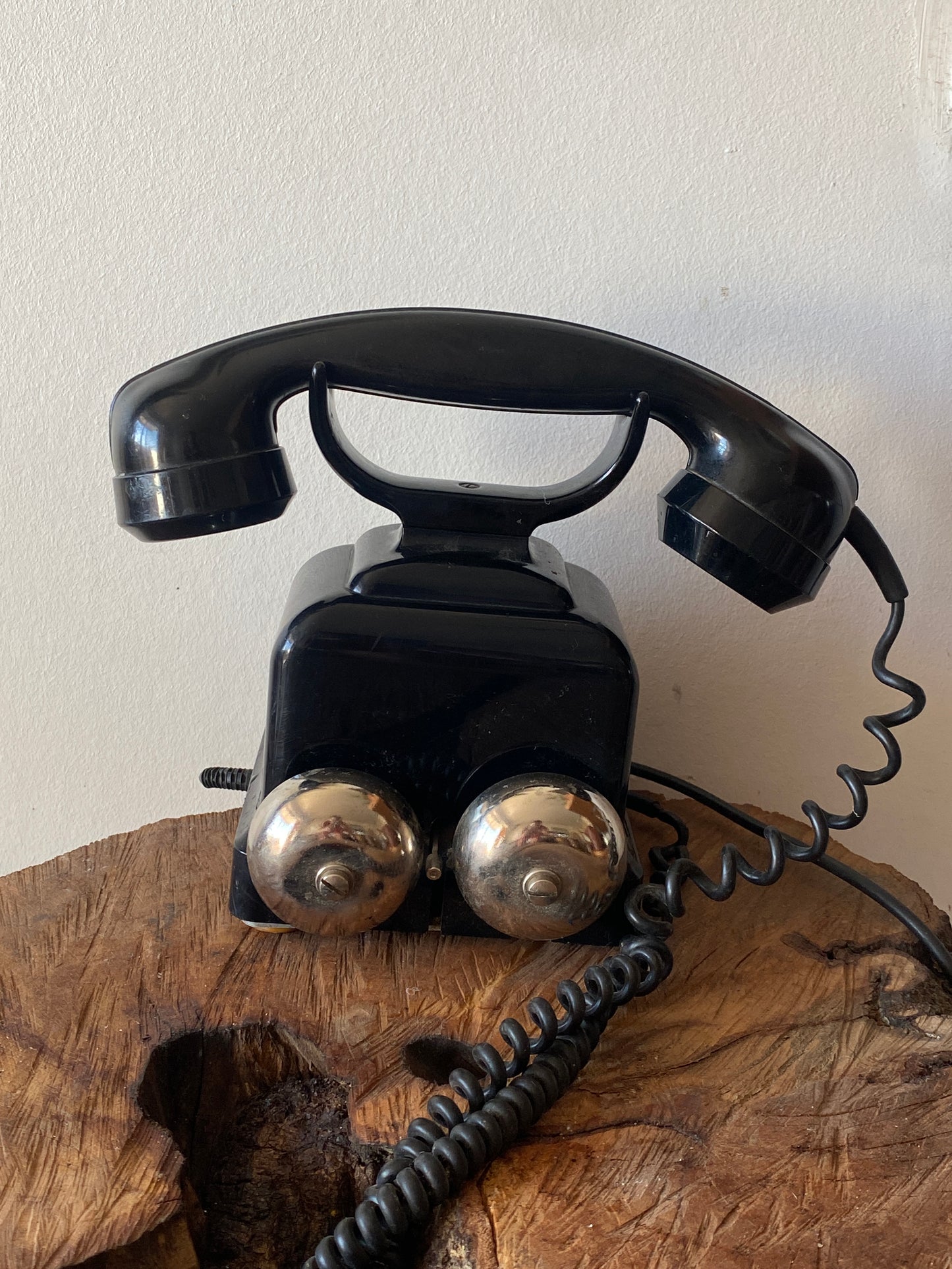 Téléphone vintage en Bakélite