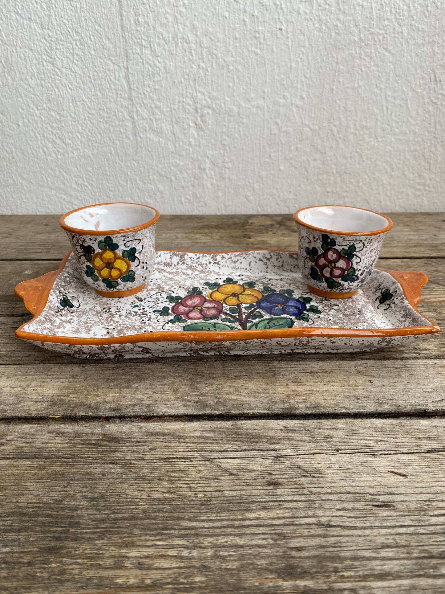 Plateau et tasses en céramique florales Deruta