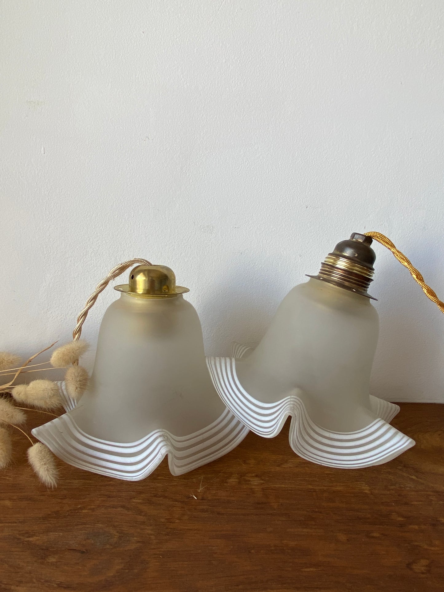 Paire de baladeuse vintage en opaline