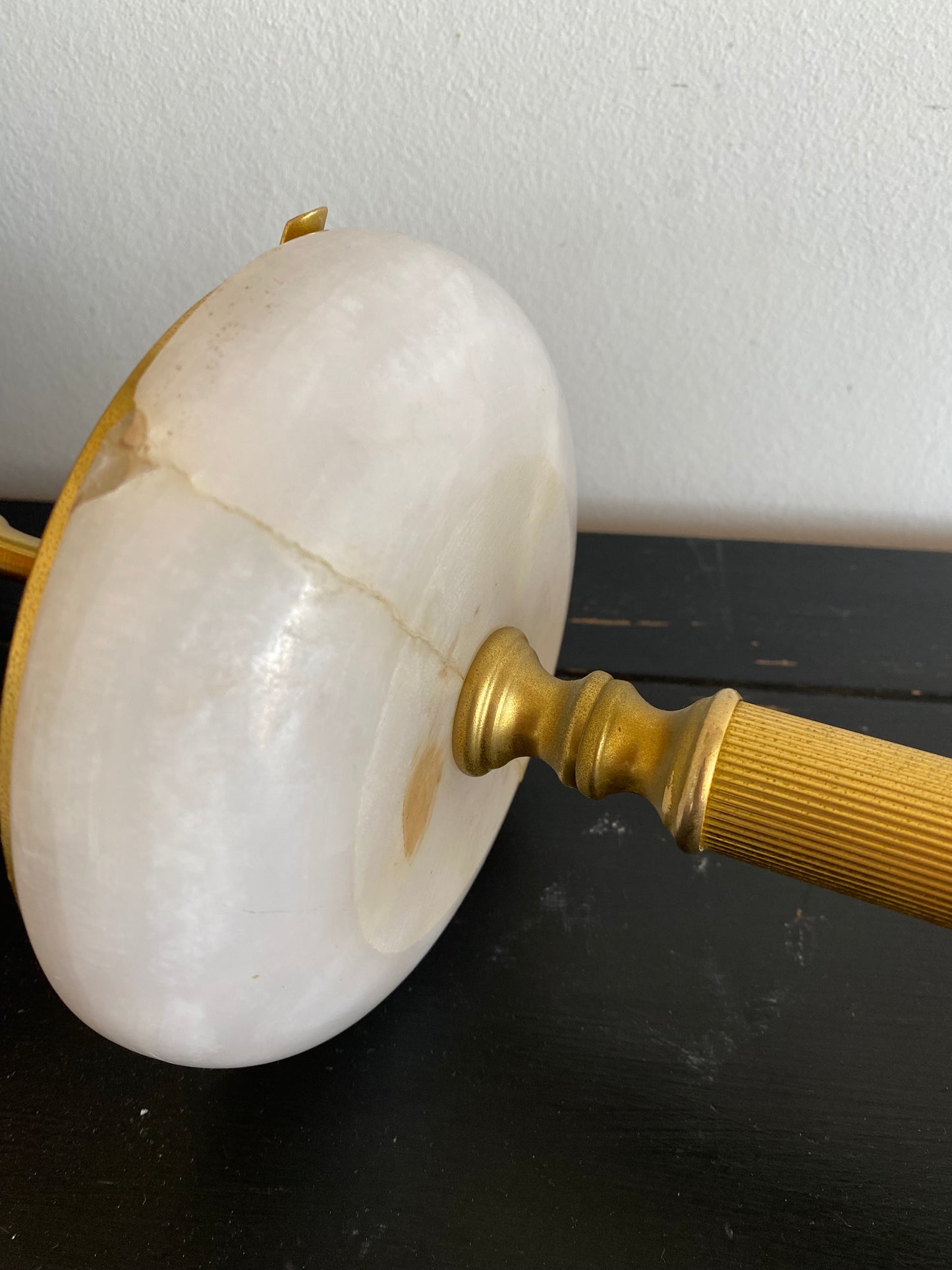 Cendrier sur pied onyx et laiton vintage