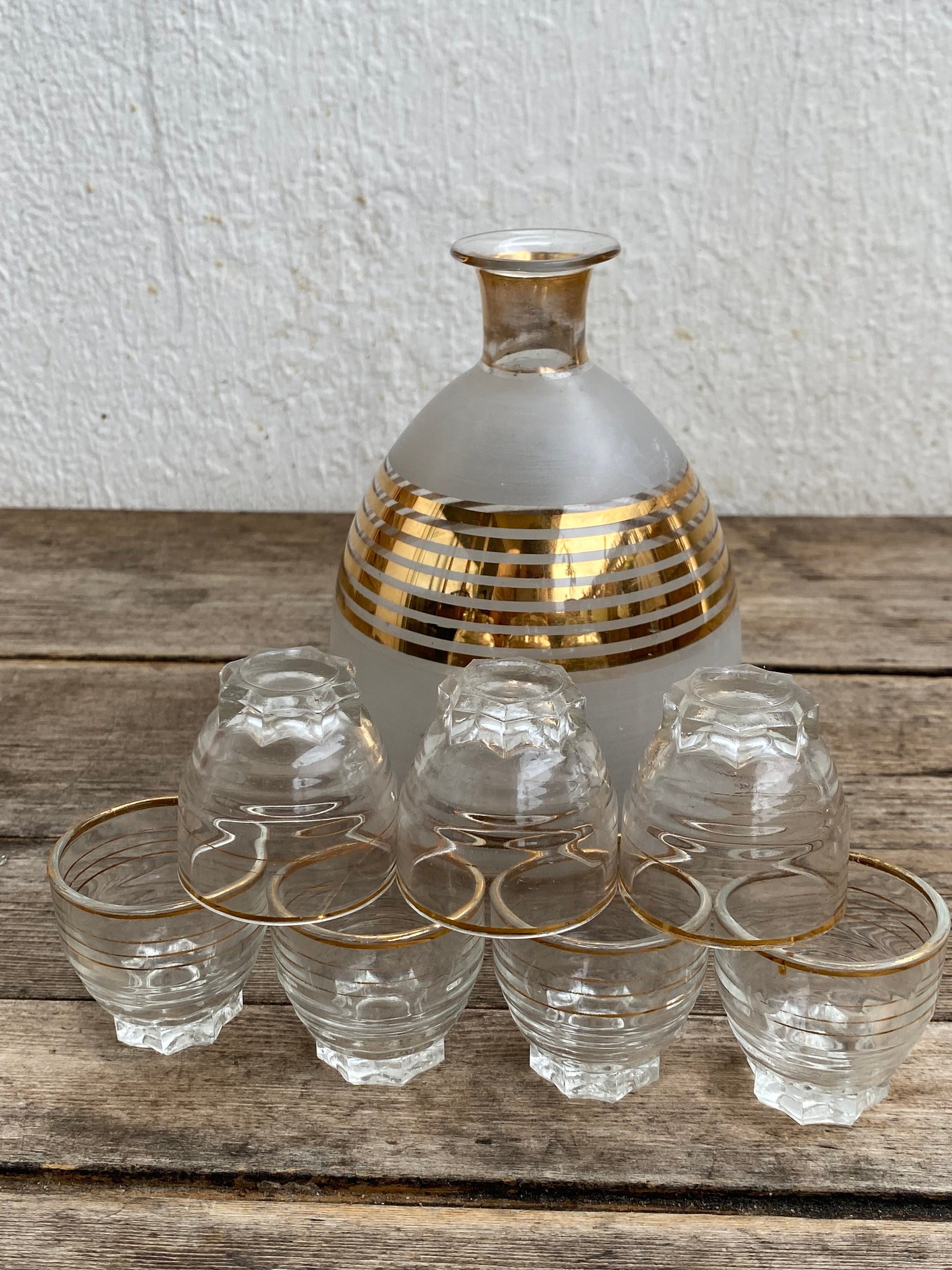 ANCIEN SERVICE A Liqueur Annees 50, 60', Verre Givré, Filets Dorés ANCIEN SERVICE A Liqueur Annees 50, 60', Verre Givré, Filets Dorés