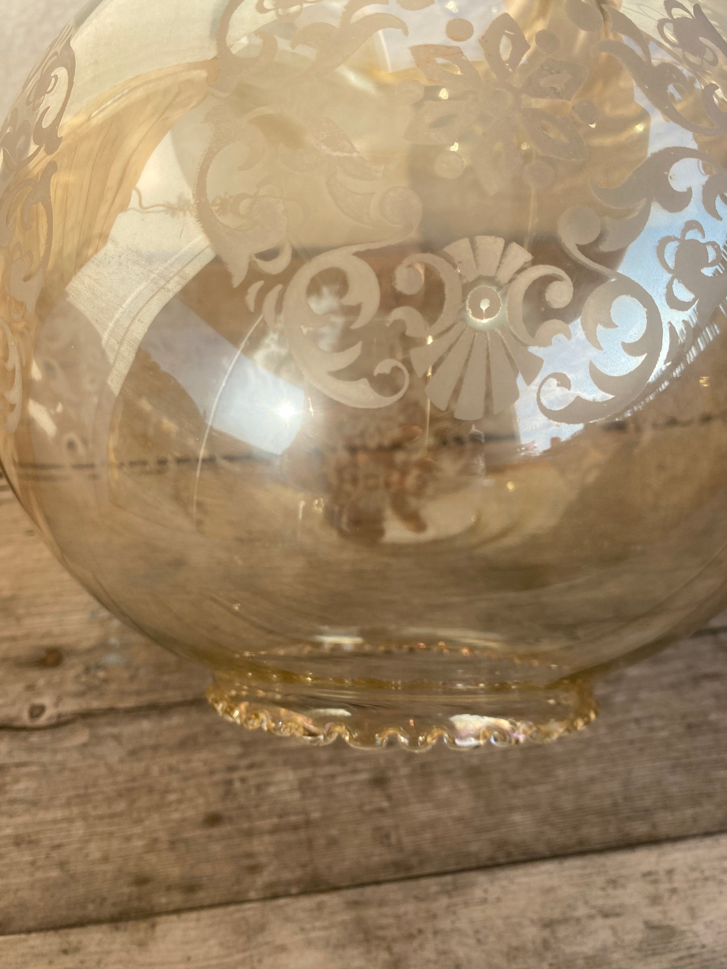 Baladeuse transparente vintage