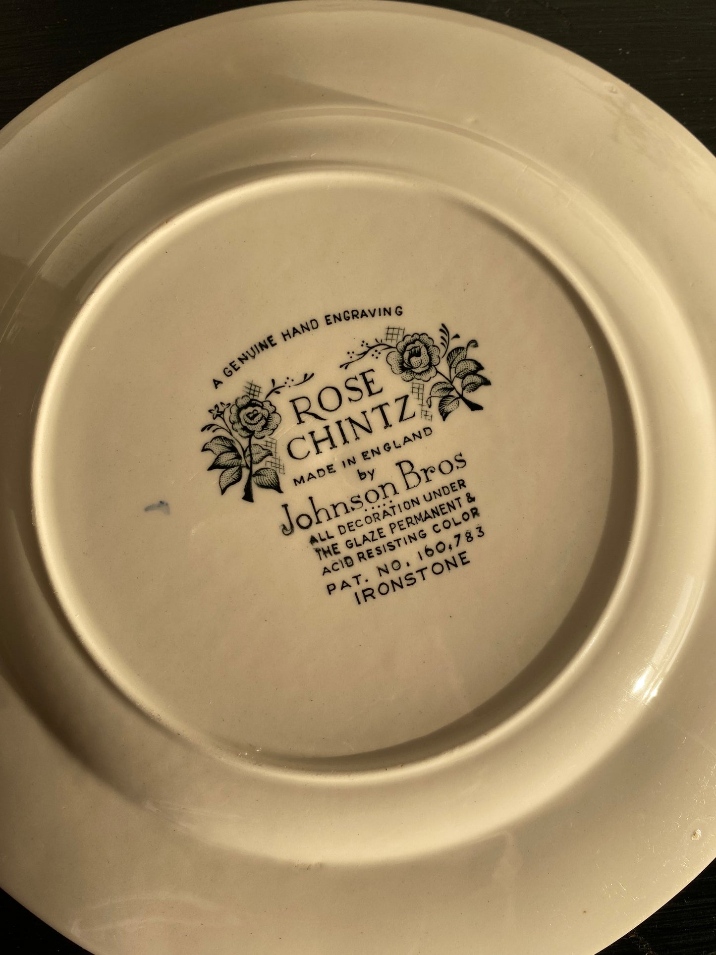 Paire d’assiettes Johnson Bros Rose Chintz