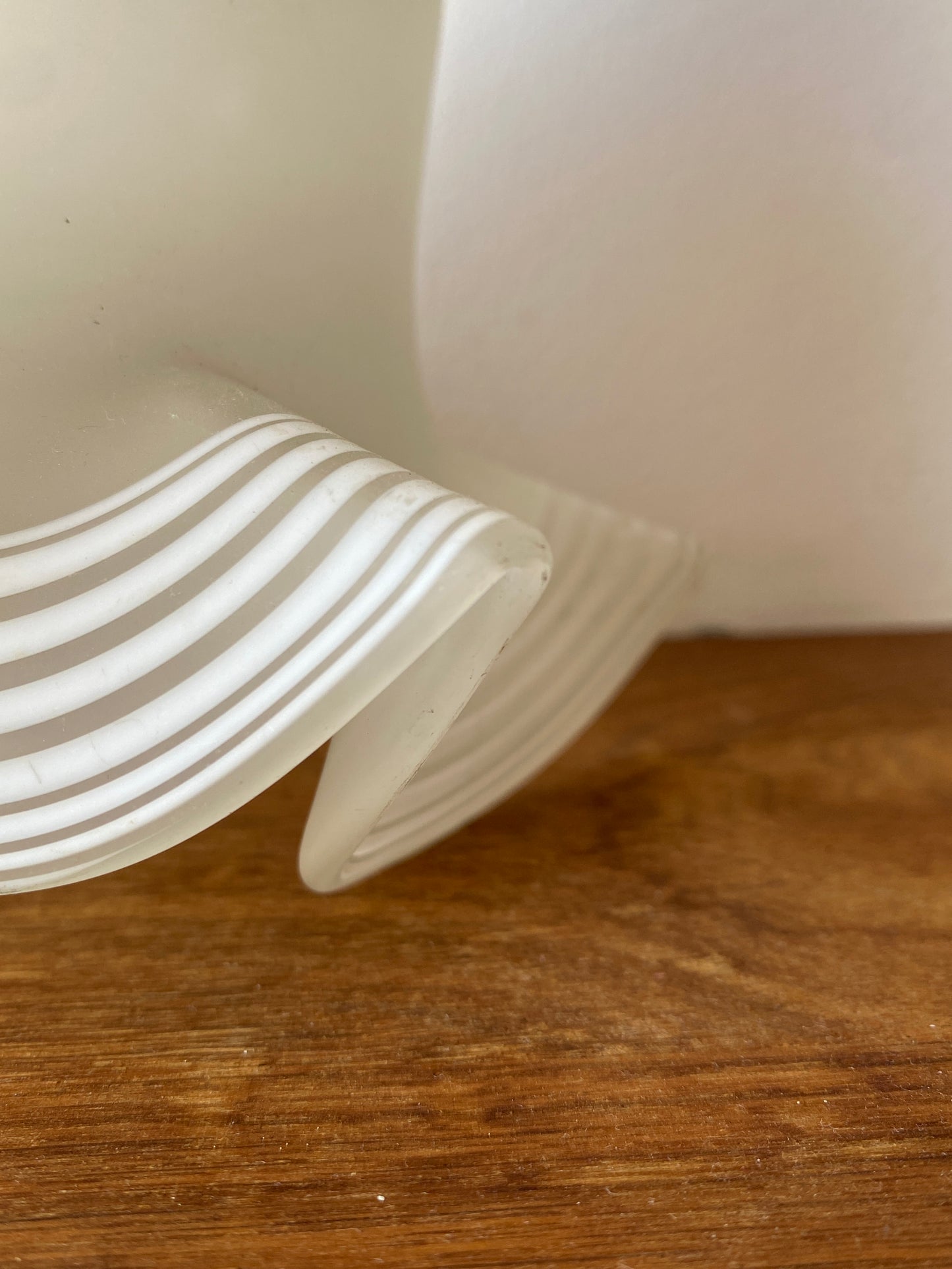 Paire de baladeuse vintage en opaline