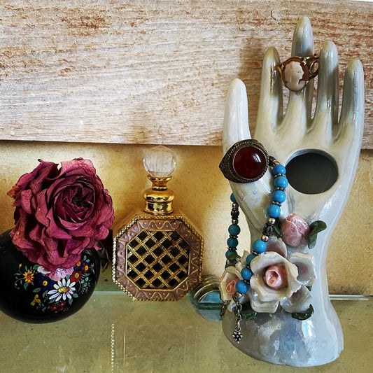 Main porte bijoux ou soliflore