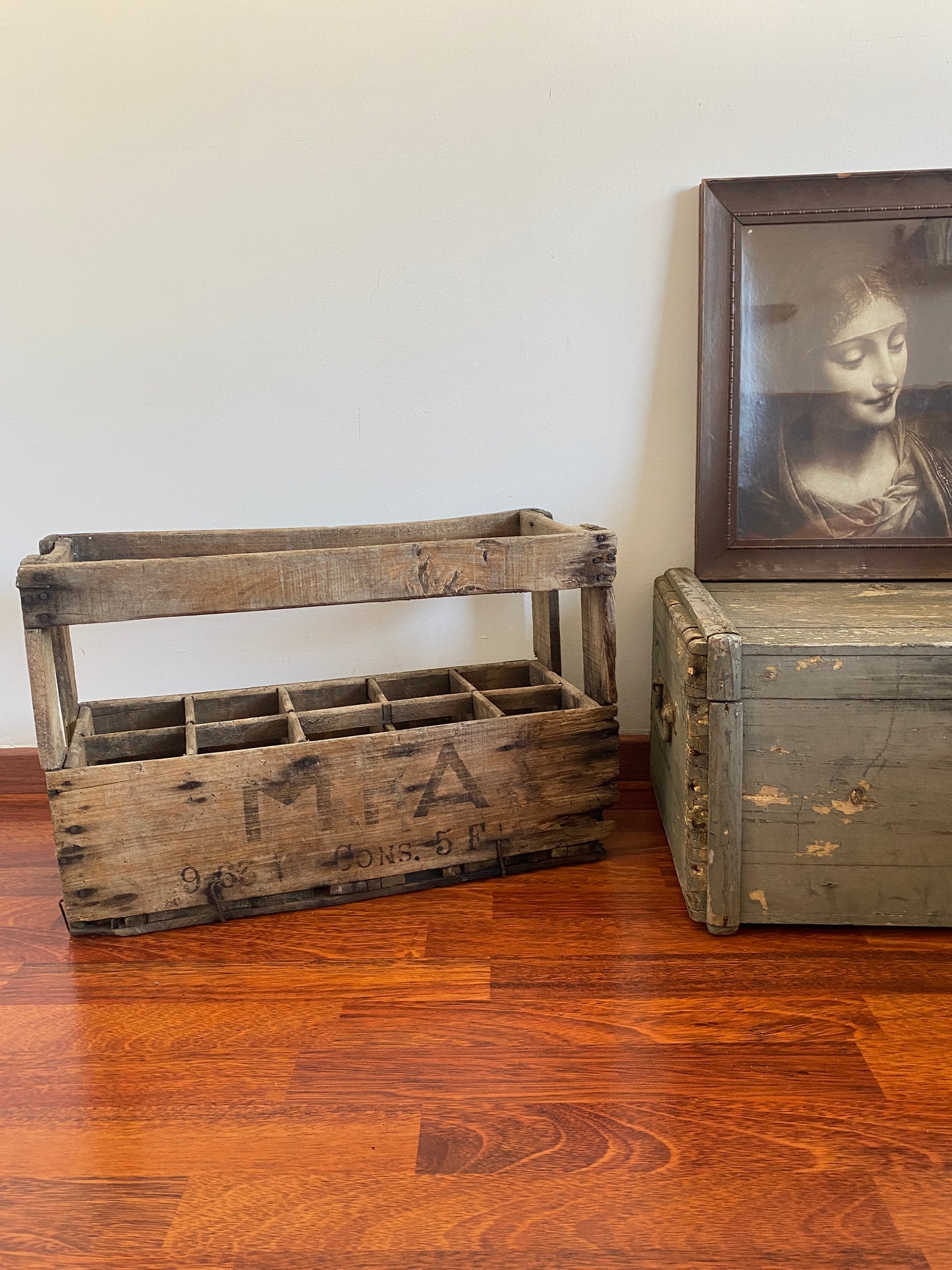 Porte bouteilles en bois vintage