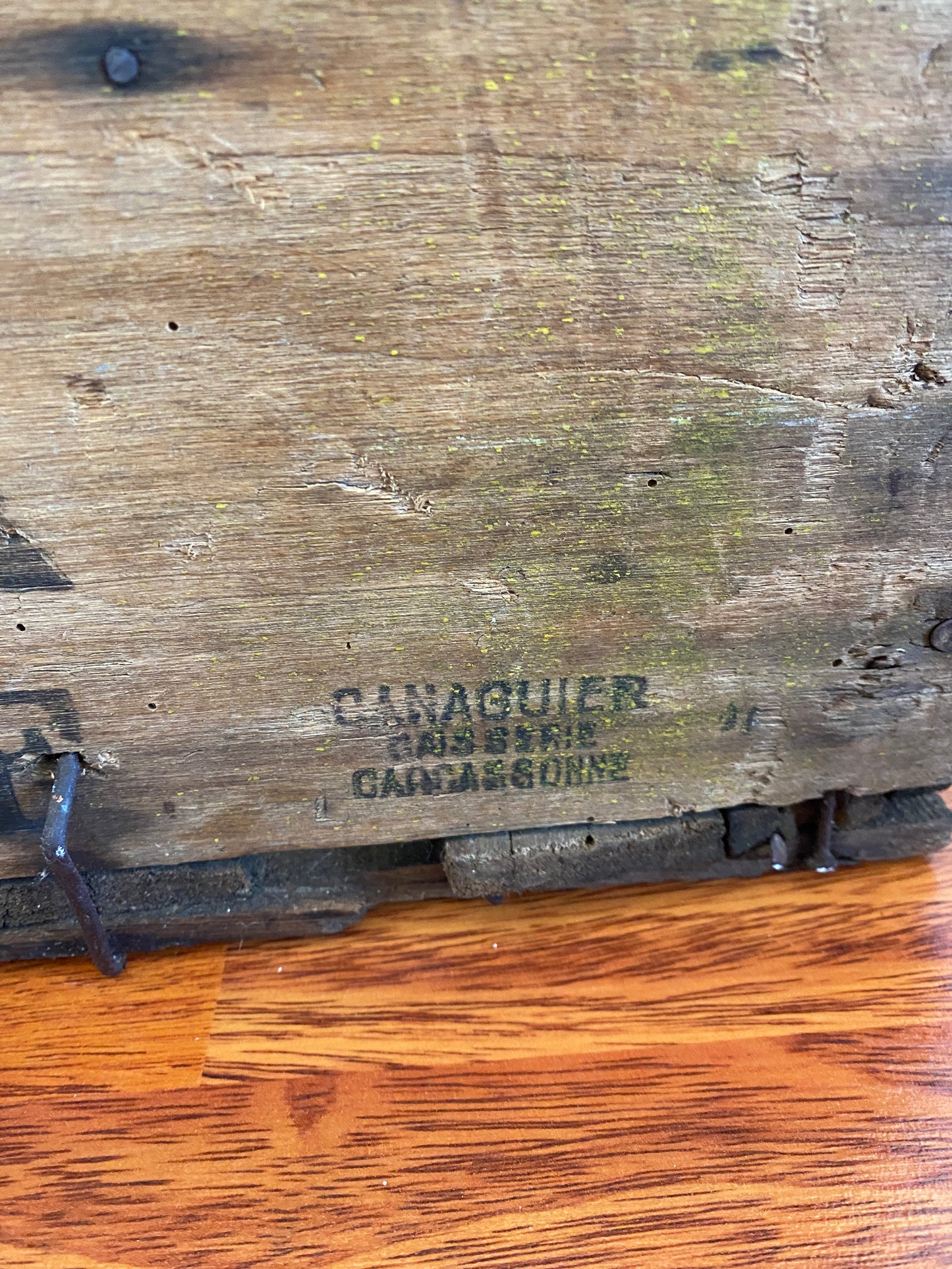 Porte bouteilles en bois vintage