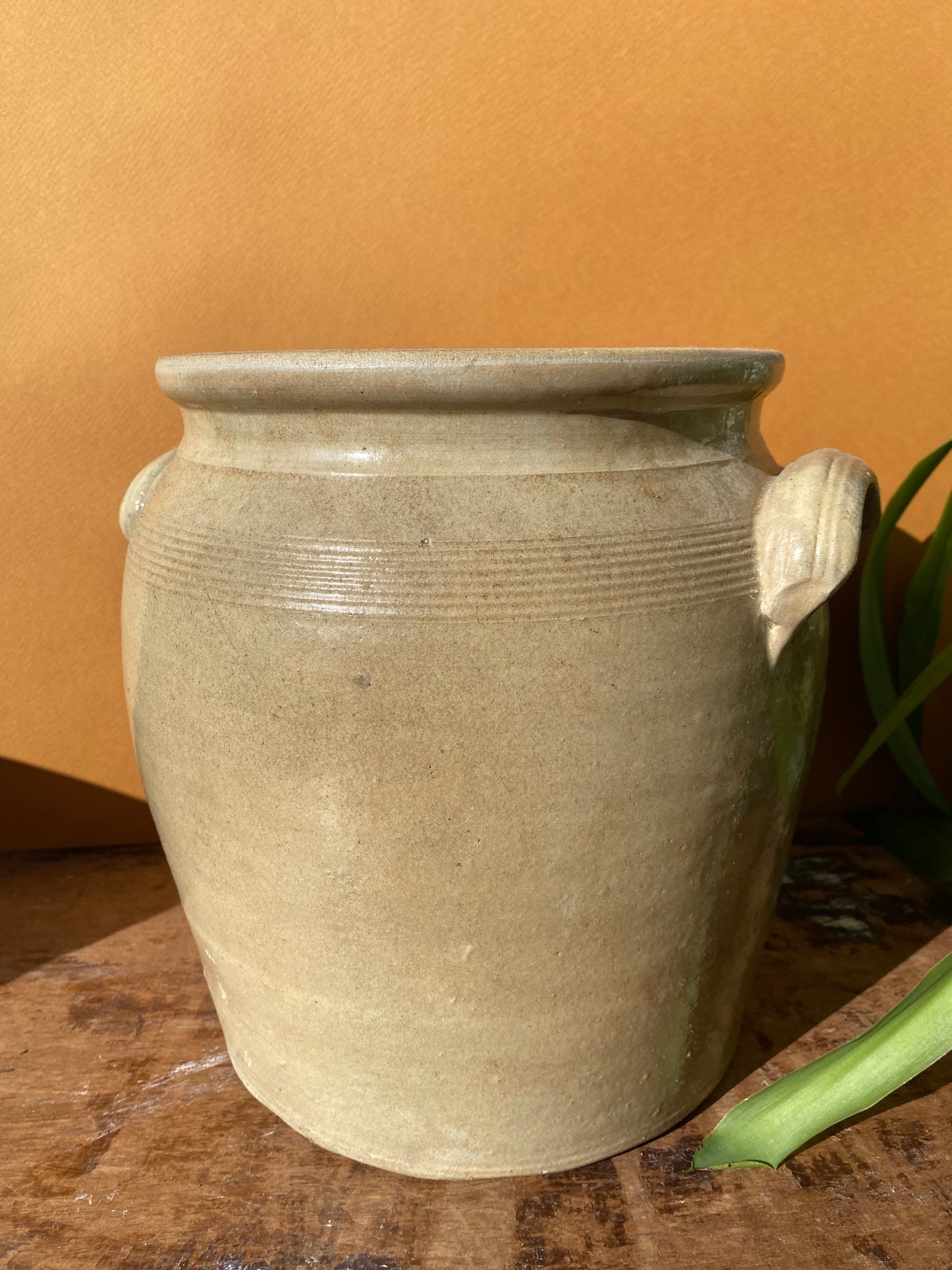 Grand Pot en grès a confit vernissé