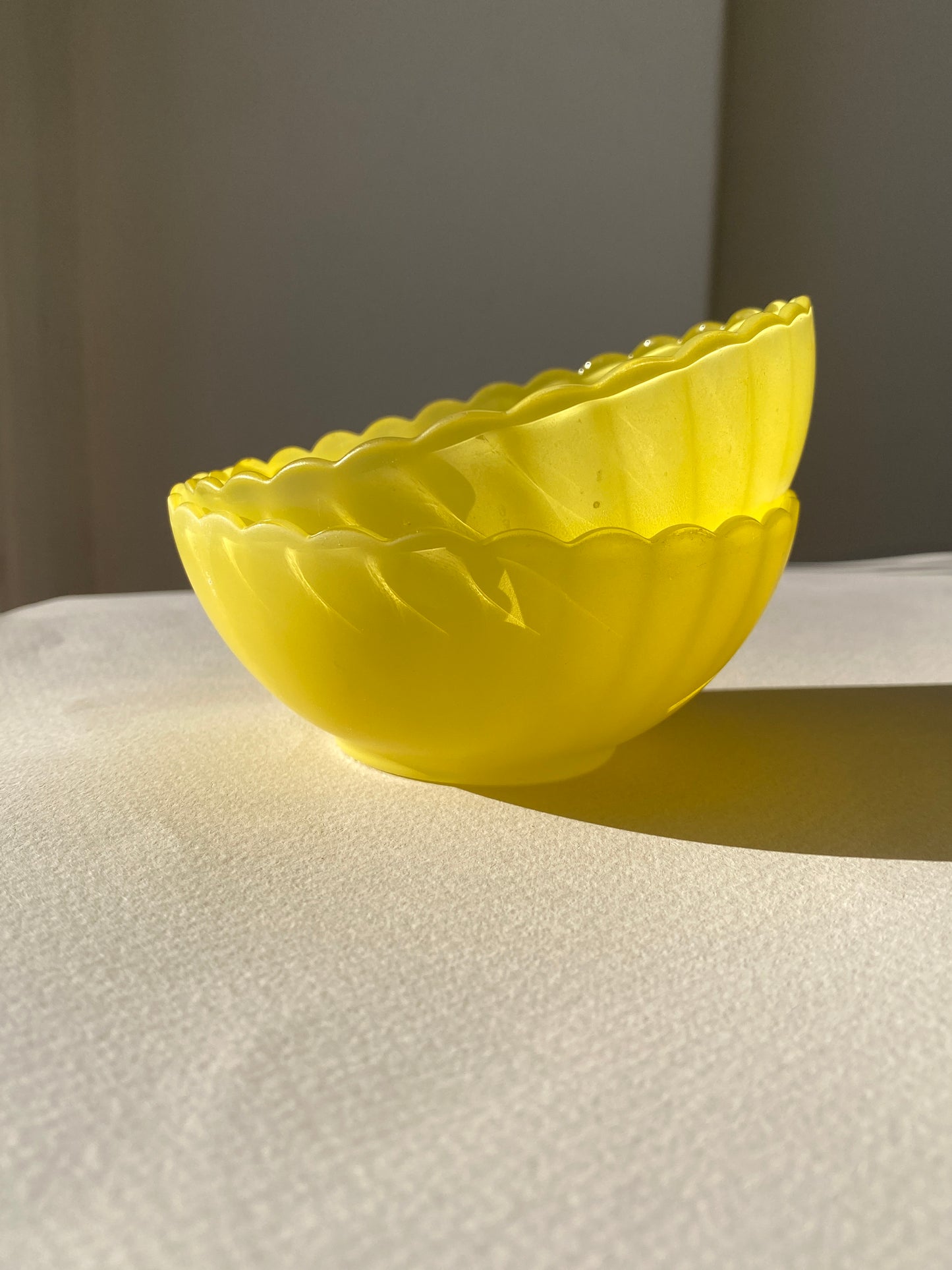 Coupelles vintage Dulcine opaline