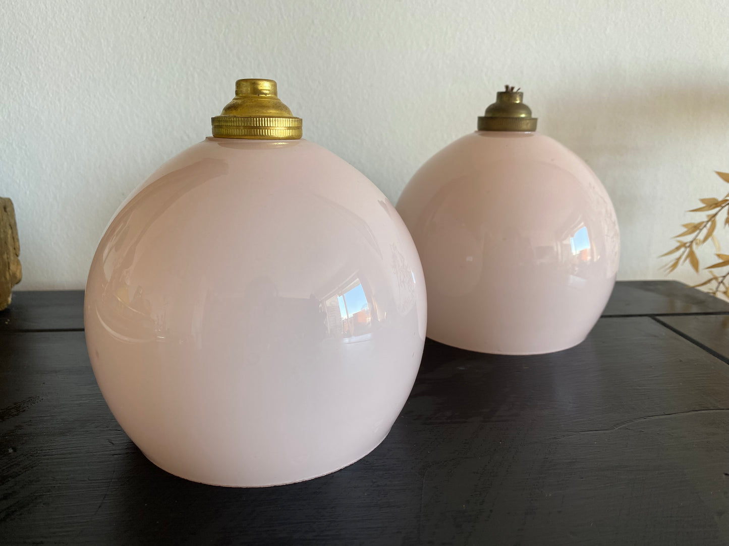 Duo de suspension en opaline vintage