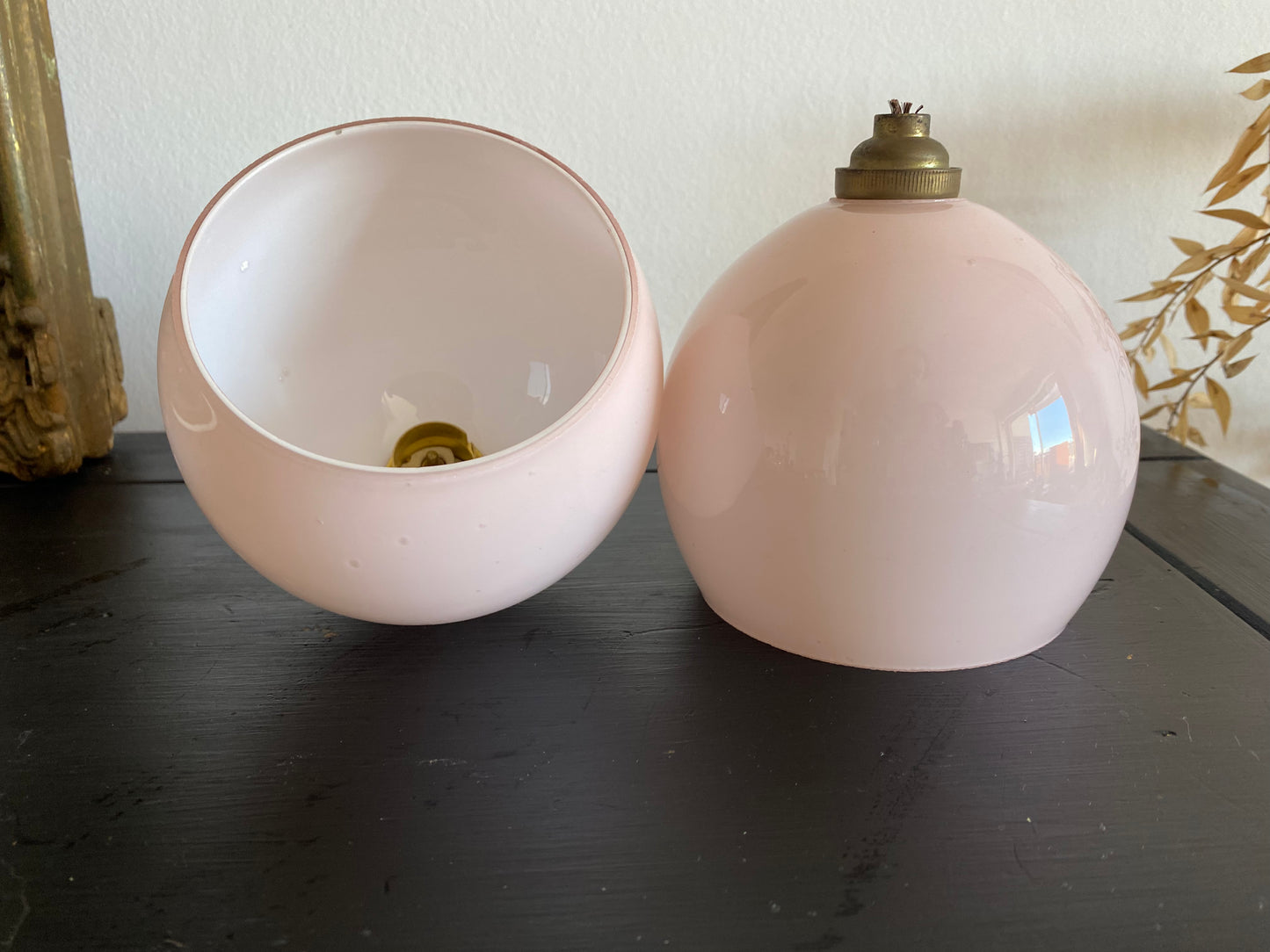 Duo de suspension en opaline vintage