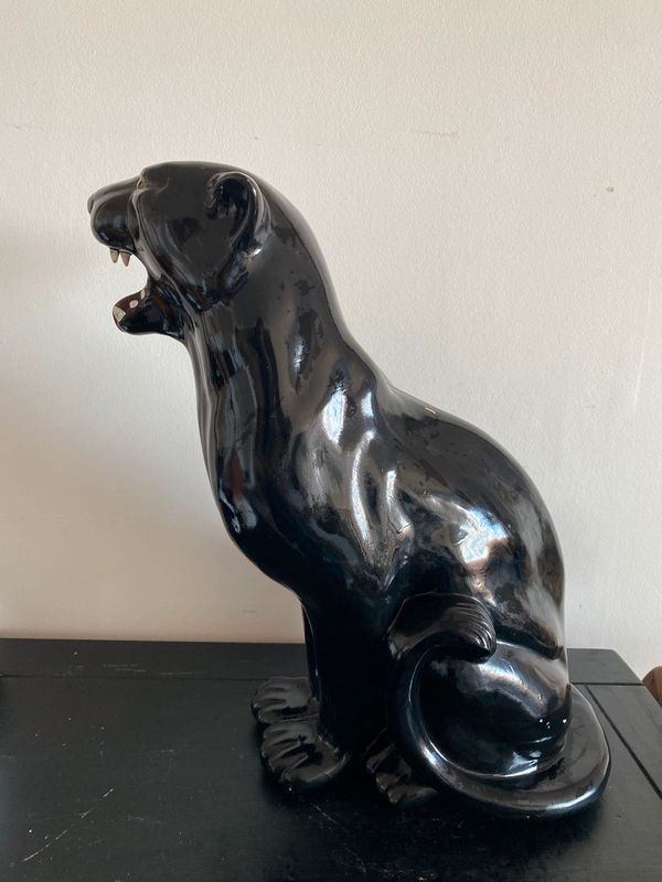 Panthère assise noire vintage